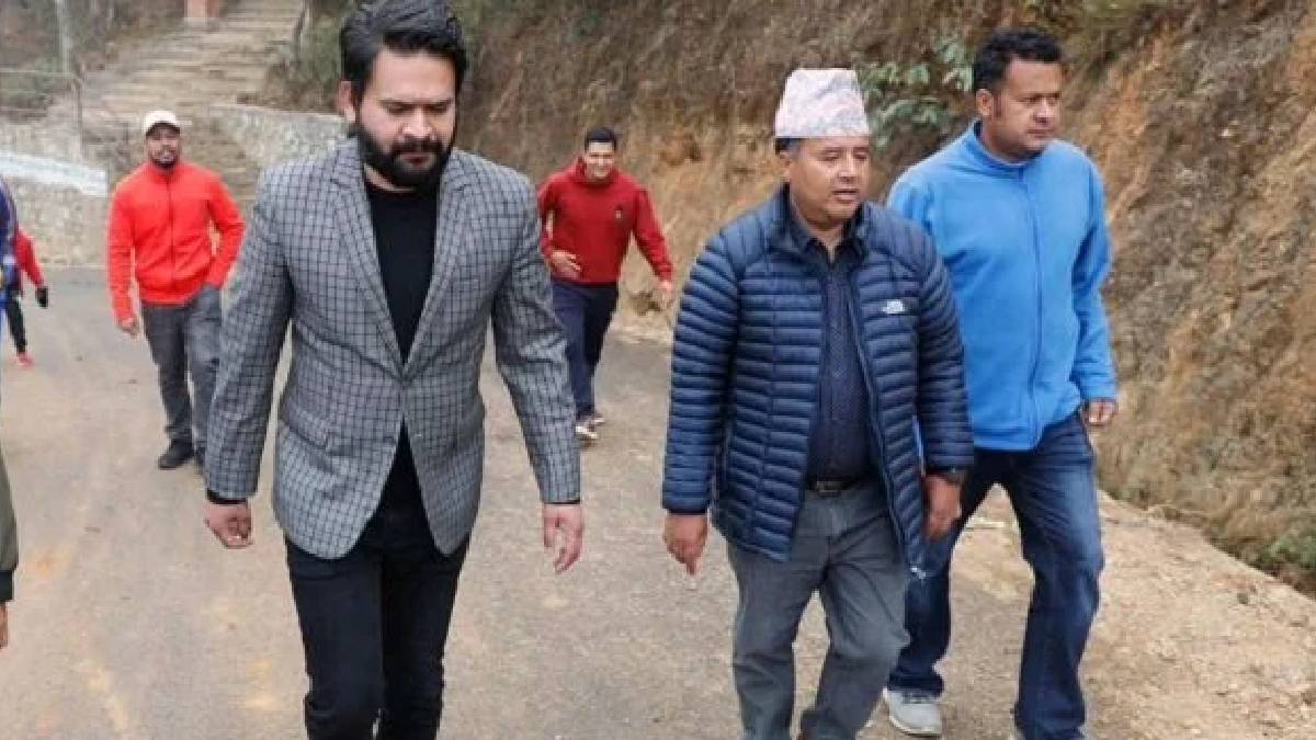 नेता बस्नेत र महानगर प्रमुख बालेनबीच भेटवार्ता